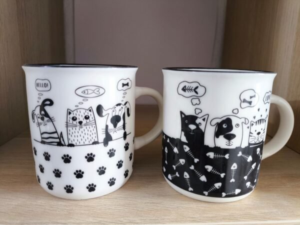 Caneca "Cão e Gato Famintos"