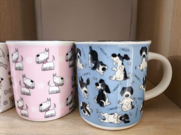 Caneca Colorida "Cães a Brincar" - Image 3